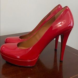 NWOT Gucci Vernice Crystal Pumps with dustbag